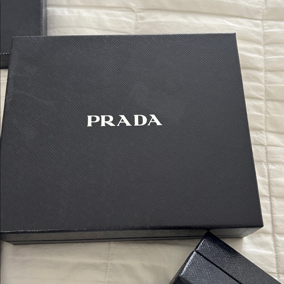 Prada Boxes (empty) - Picture 3 of 6
